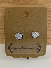 Load image into Gallery viewer, Faux Druzy earrings
